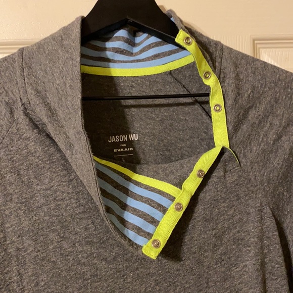 Jason Wu x Eva Air gray button neck unisex sleep tunic, size large - Picture 8 of 12